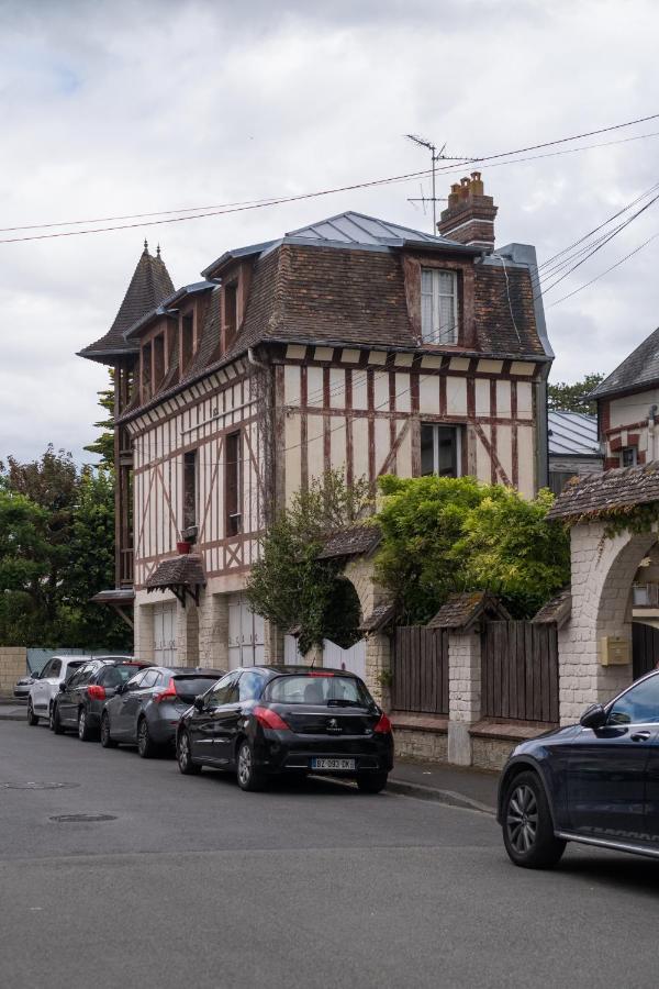 Cabourg Cosy Chic Cabourg Hyper-Centre 4 Pers, 2 Bedrooms , 2 Sdb, Terrasse, Wifi Zewnętrze zdjęcie